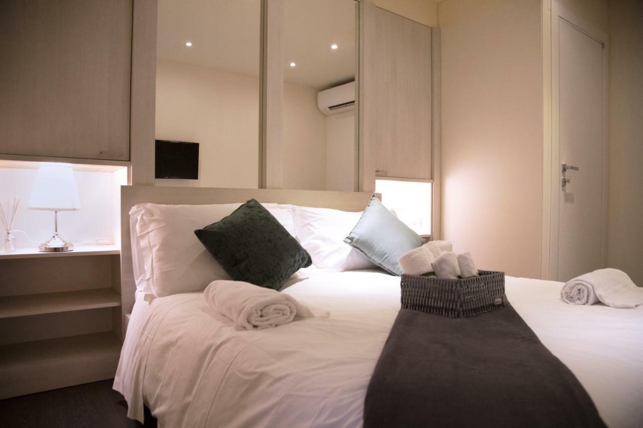 H-Aviva Giubbonari Apartment روما المظهر الخارجي الصورة