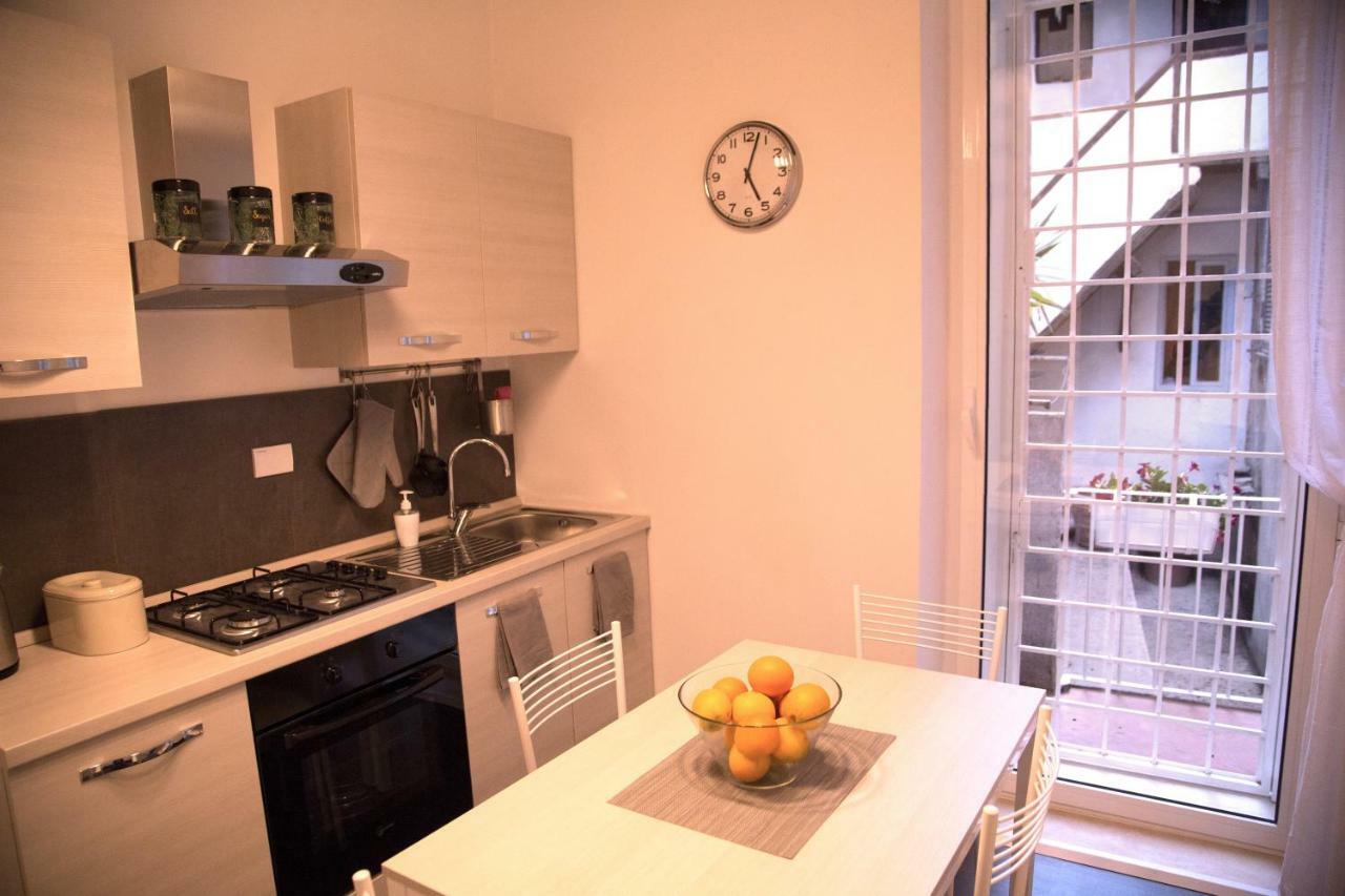 H-Aviva Giubbonari Apartment روما المظهر الخارجي الصورة