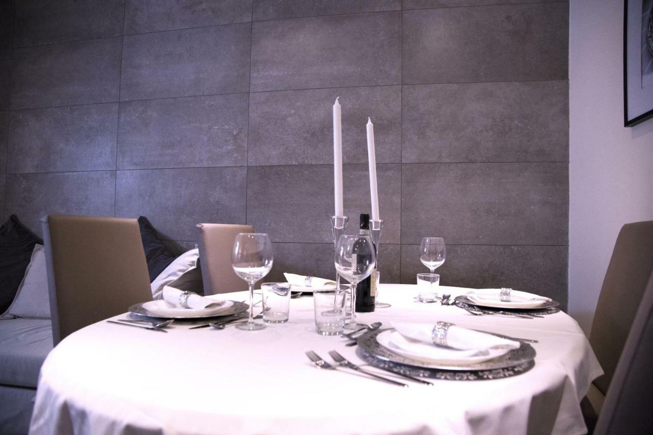 H-Aviva Giubbonari Apartment روما المظهر الخارجي الصورة